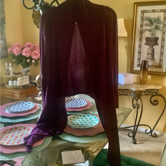 Cardigan Open front Wine color asymmetrical design size medium, in good … - Picture 2 of 7